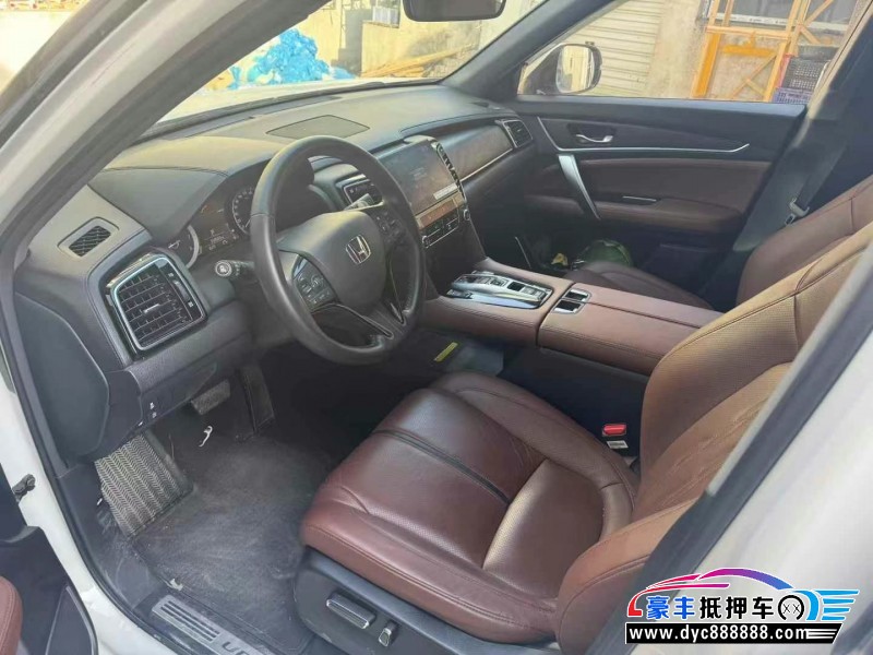 20年本田UR-V轿车抵押车出售