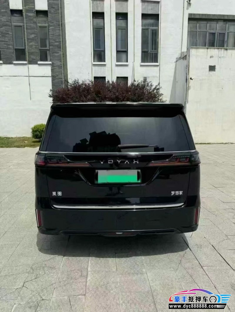 22年岚图梦想家轿车抵押车出售