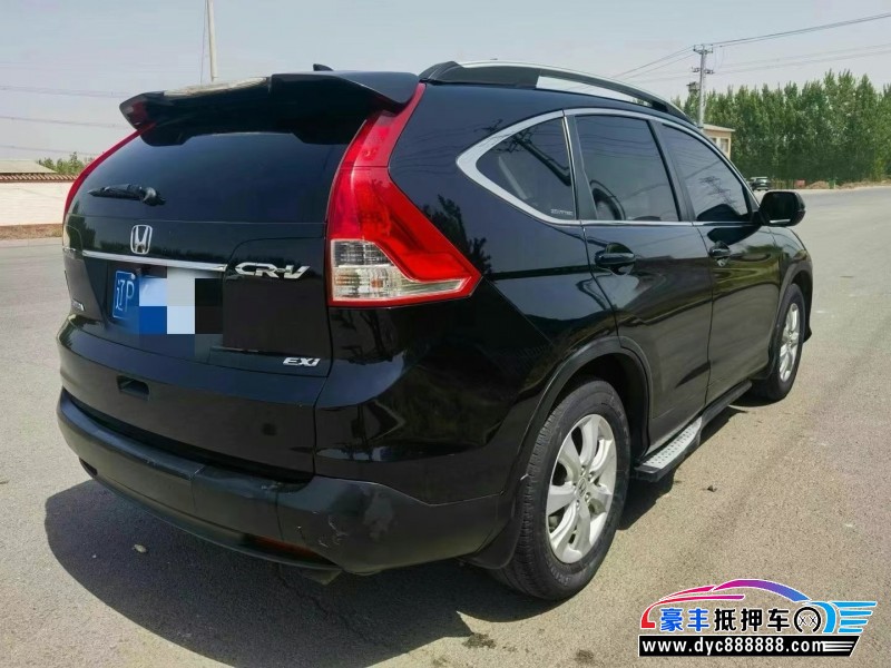 13年本田CR-V轿车抵押车出售