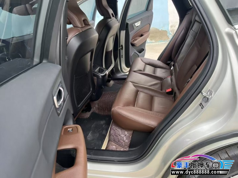 19年沃尔沃XC60SUV抵押车出售