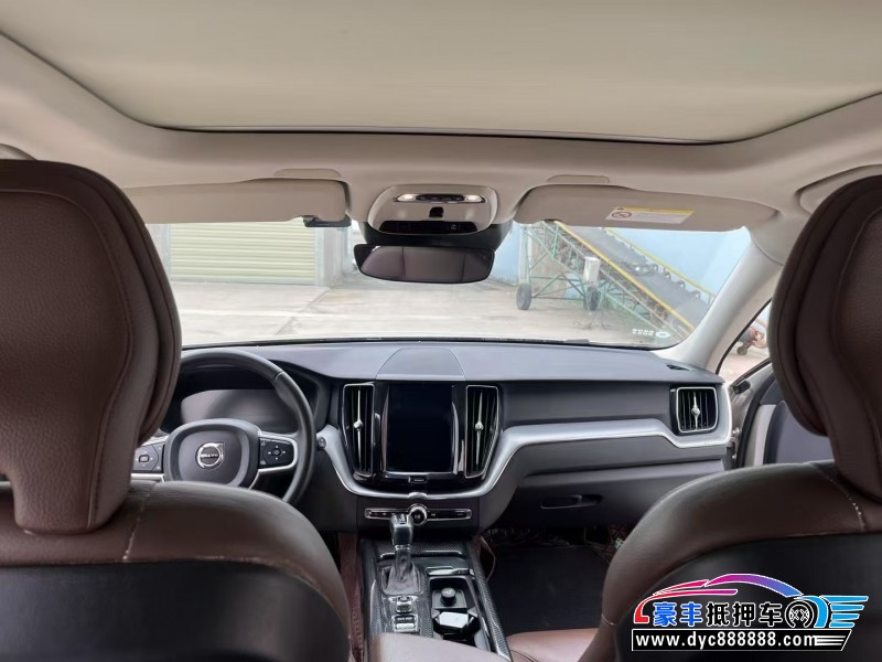 19年沃尔沃XC60SUV抵押车出售