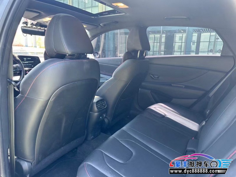 24年现代伊兰特轿车抵押车出售