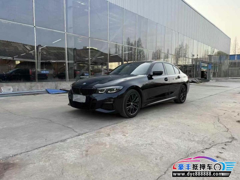 21年宝马3系轿车抵押车出售