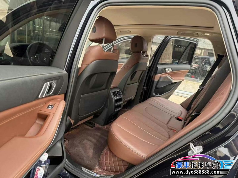 21年宝马X5轿车抵押车出售