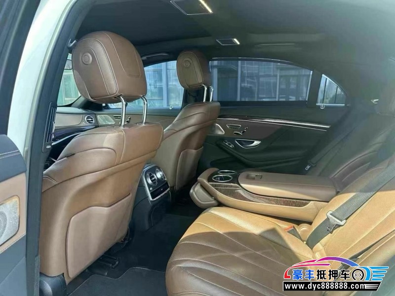 18年奔驰S轿车抵押车出售