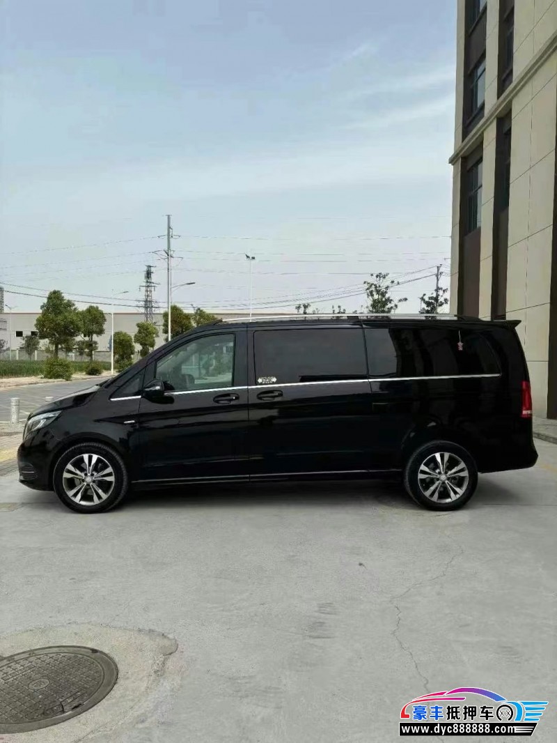 17年奔驰V轿车抵押车出售