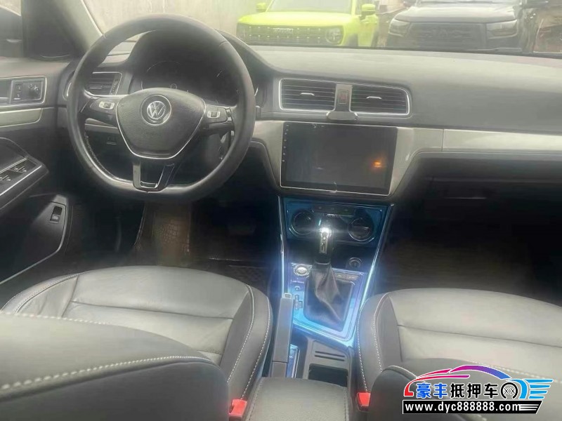 18年大众朗逸轿车抵押车出售