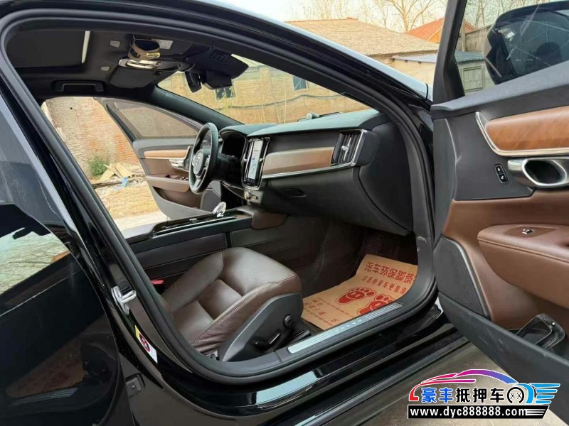 22年沃尔沃S90轿车抵押车出售