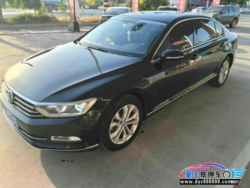 19年大众迈腾轿车抵押车出售