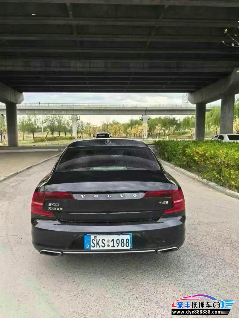 19年沃尔沃S90轿车抵押车出售