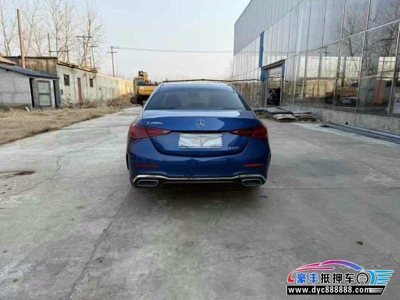 22年奔驰C轿车抵押车出售