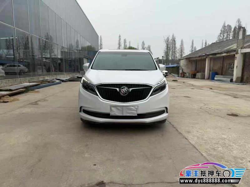 20年别克GL8轿车抵押车出售