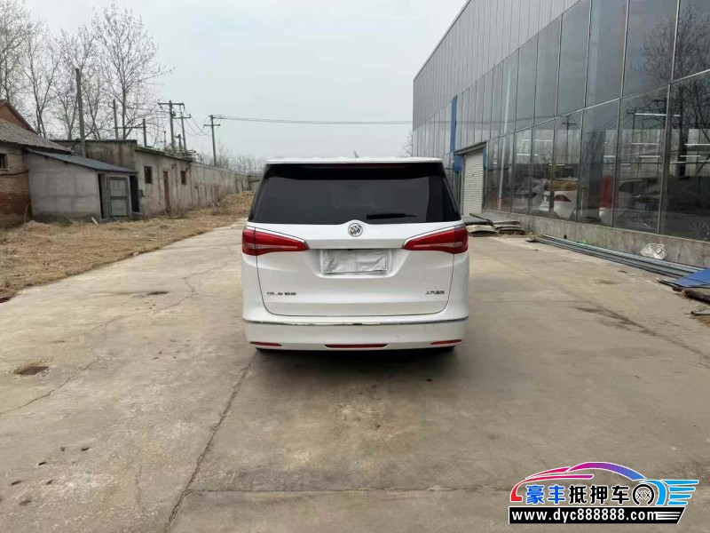 20年别克GL8轿车抵押车出售