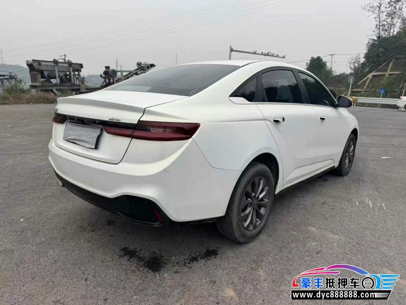 22年吉利几何轿车抵押车出售