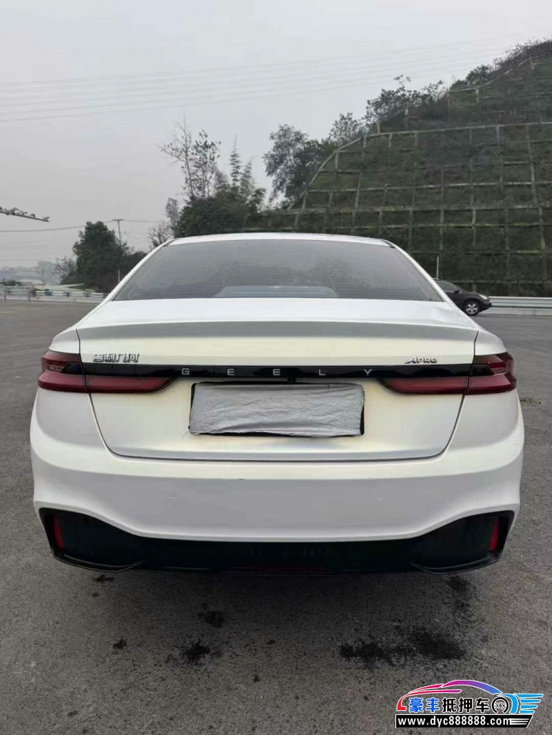 22年吉利几何轿车抵押车出售