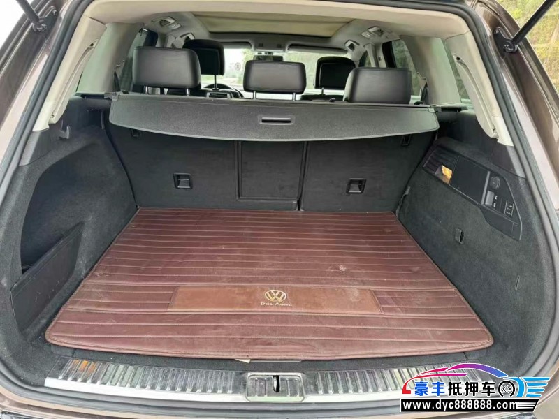 11年大众途岳轿车抵押车出售