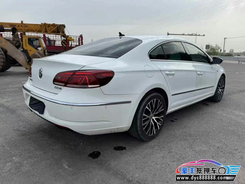 14年大众CC轿车抵押车出售
