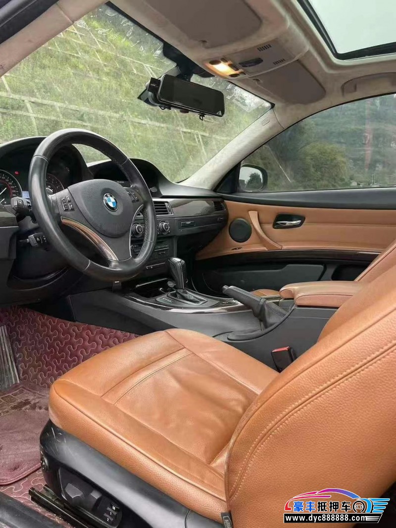 11年宝马3系轿车抵押车出售