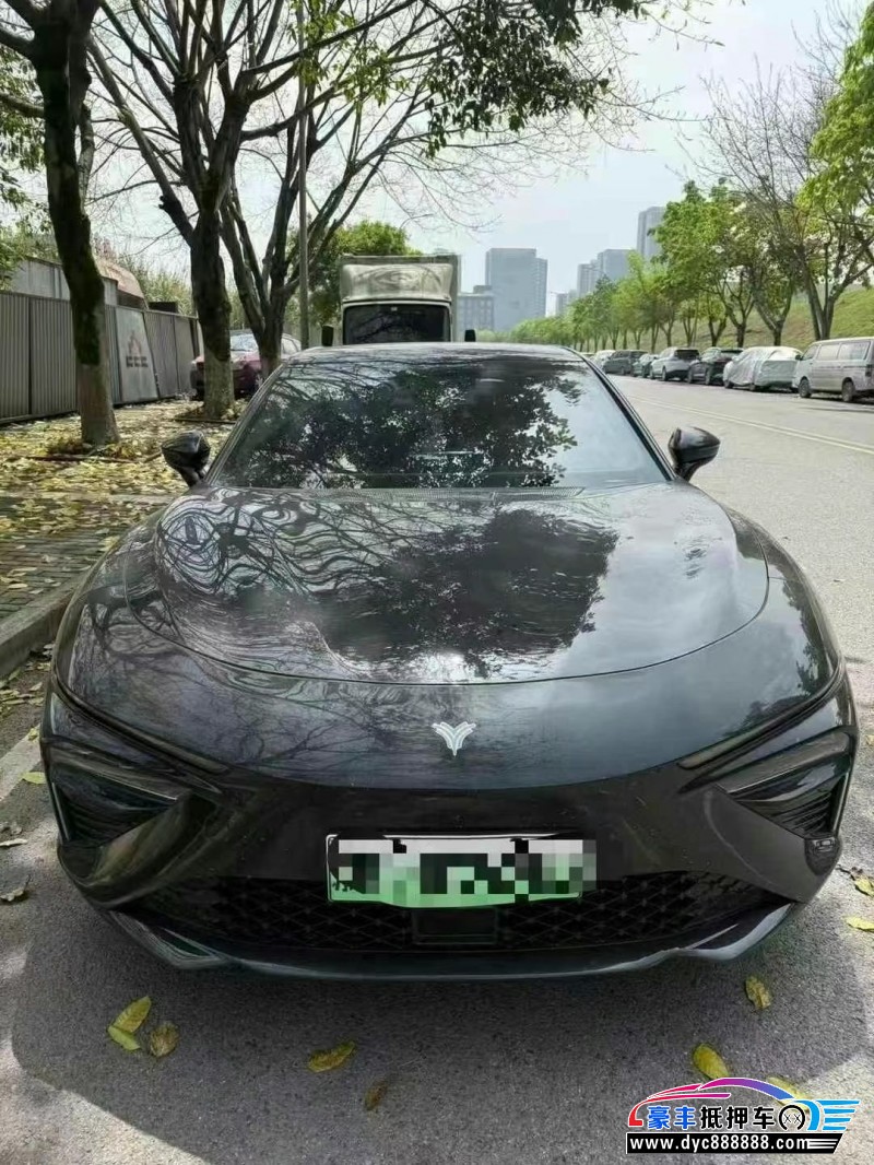 23年哪吒S轿车抵押车出售