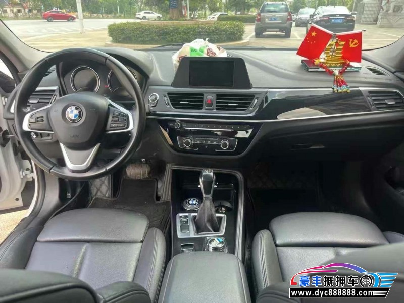 18年宝马1系轿车抵押车出售