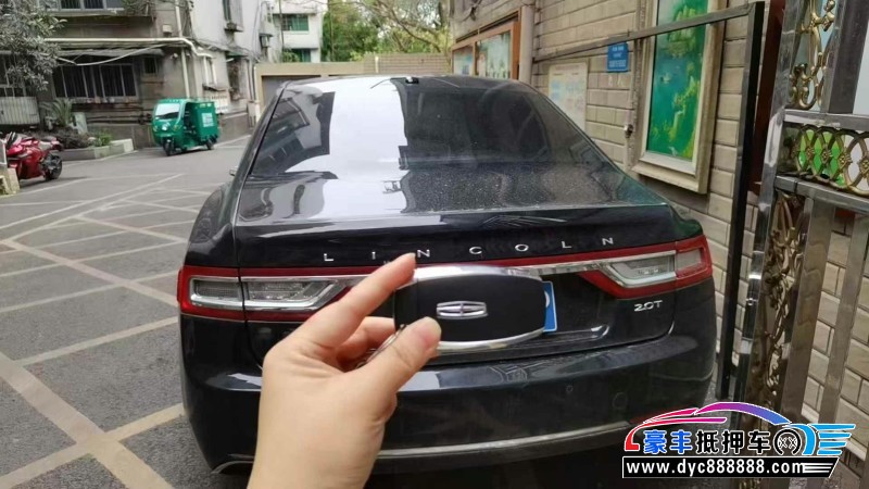 18年林肯大陆轿车抵押车出售