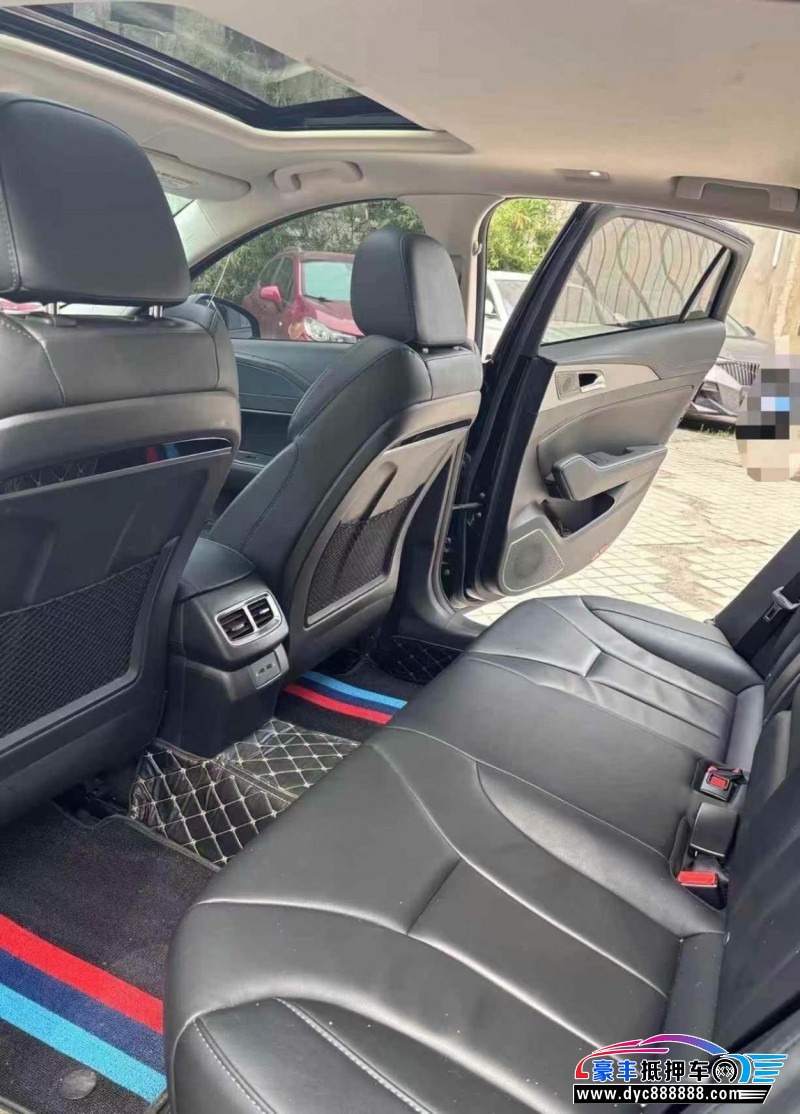 22年红旗H5轿车抵押车出售