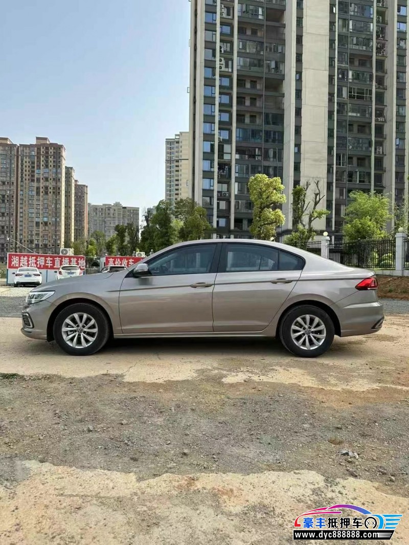 23年大众宝来轿车抵押车出售