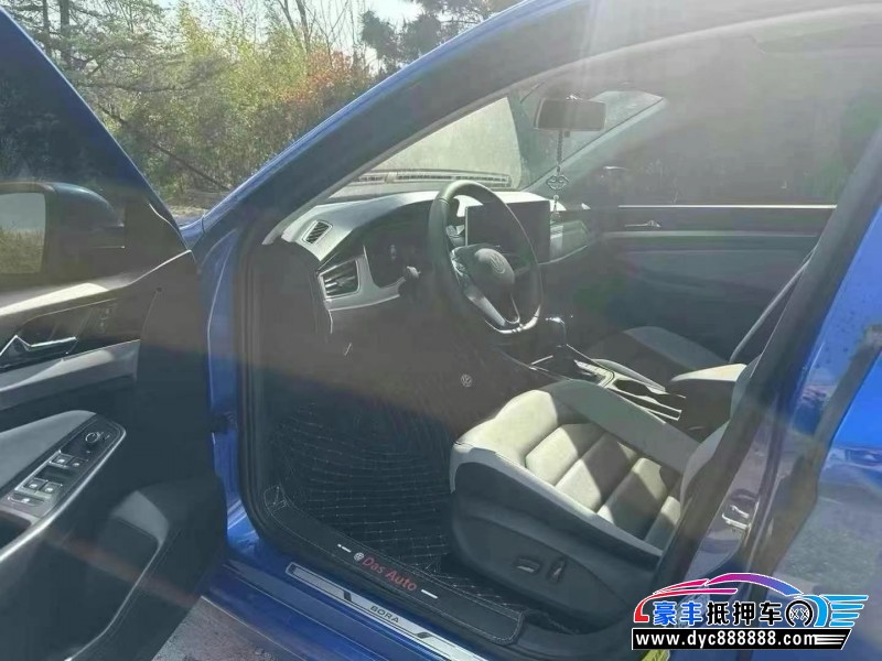 22年大众宝来轿车抵押车出售