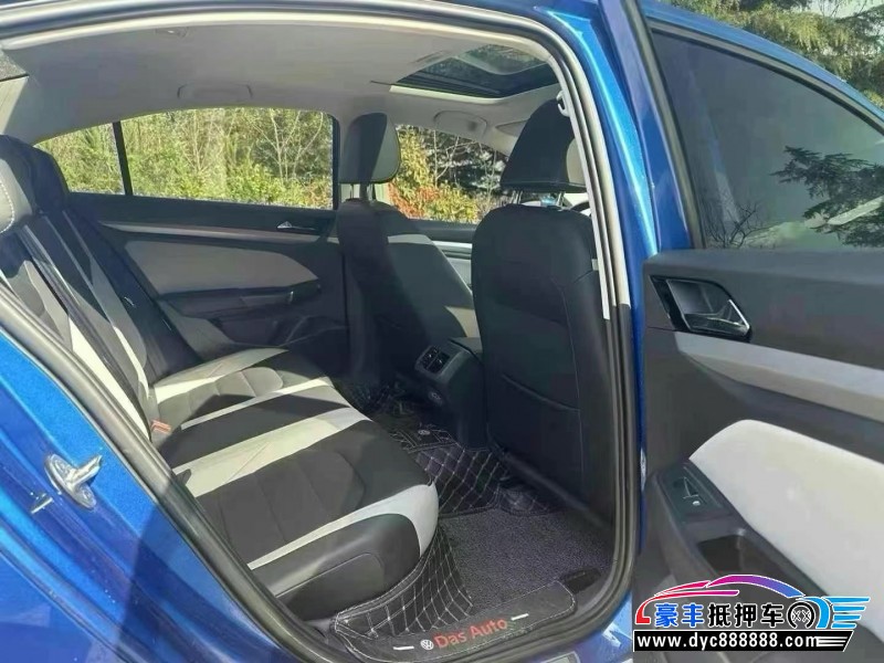 22年大众宝来轿车抵押车出售