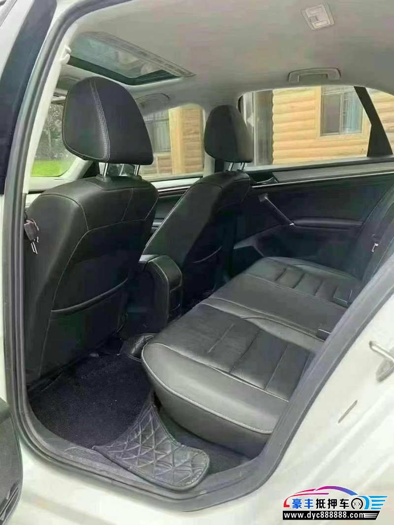 19年大众宝来轿车抵押车出售