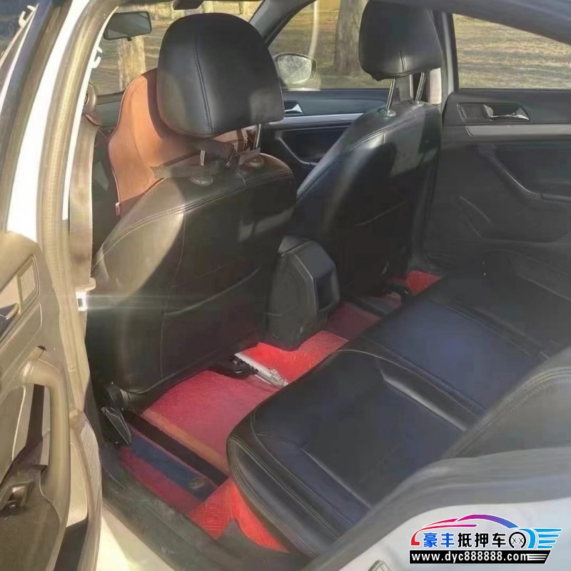 18年大众朗逸轿车抵押车出售