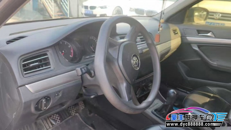 20年大众朗逸轿车抵押车出售