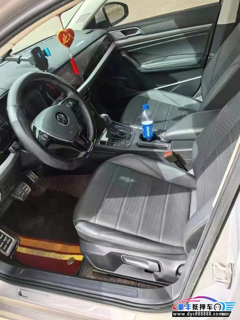 21年大众朗逸轿车抵押车出售