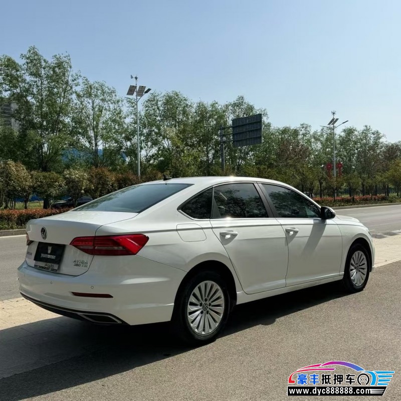 20年大众朗逸轿车抵押车出售