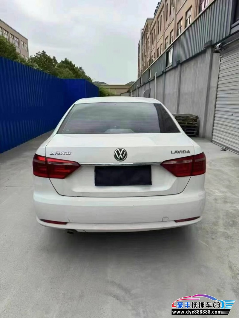 17年大众朗逸轿车抵押车出售