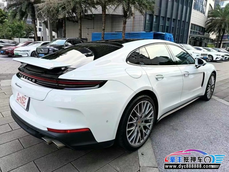 24年保时捷帕纳梅拉轿车抵押车出售