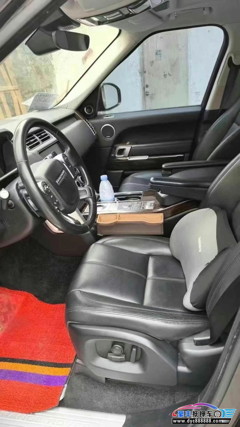 18年路虎揽胜行政轿车抵押车出售