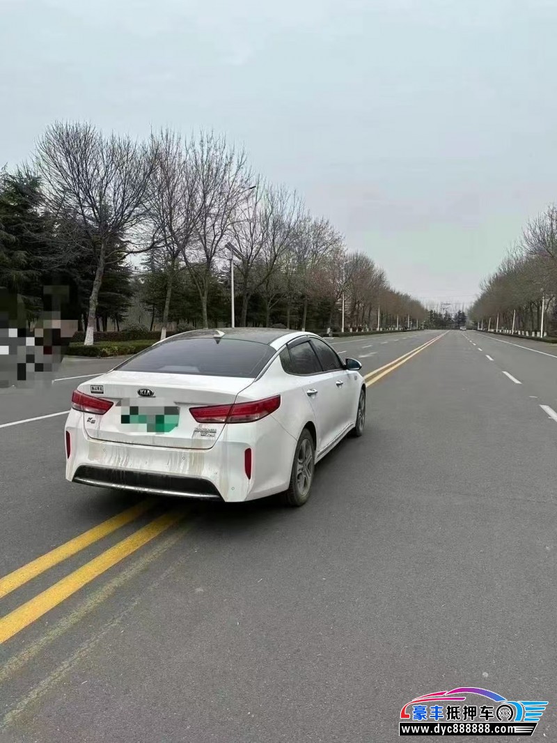 19年起亚K5轿车抵押车出售