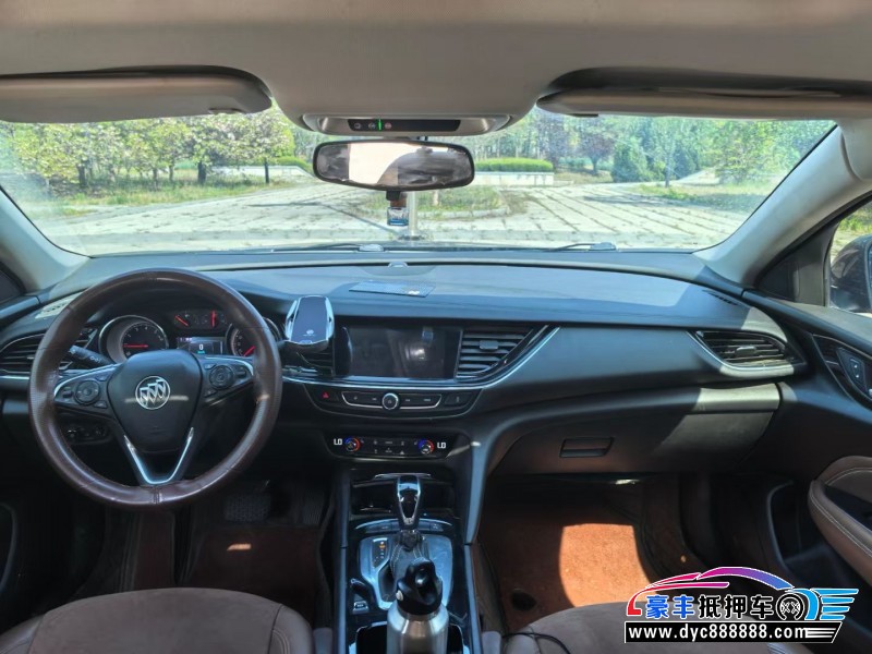 19年别克君威轿车抵押车出售