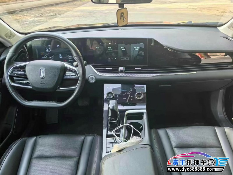 23年奔腾B70轿车抵押车出售