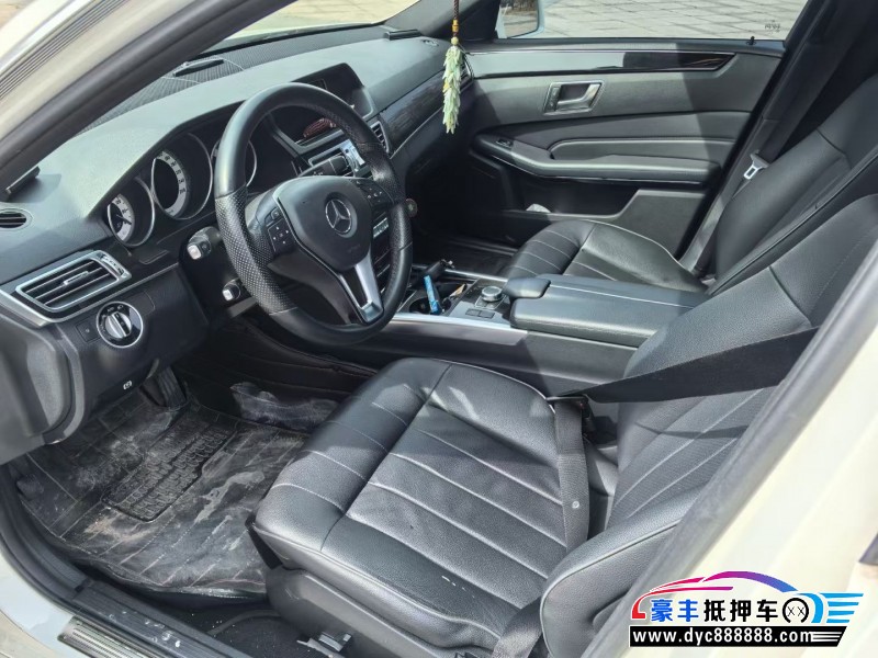15年奔驰E轿车抵押车出售