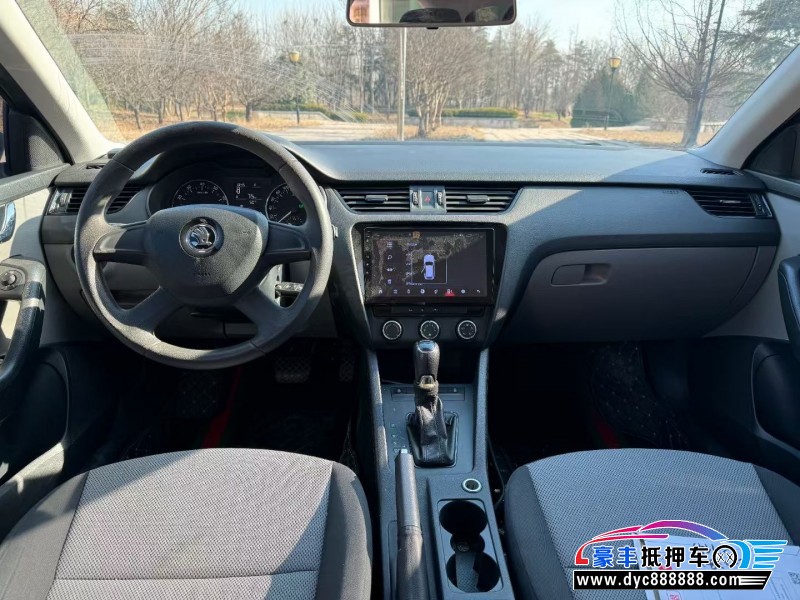 15年斯柯达明锐轿车抵押车出售