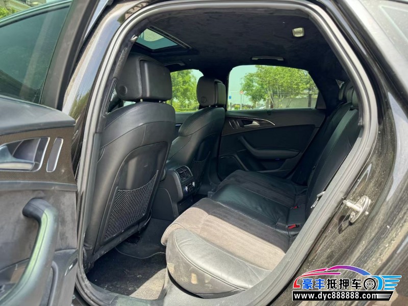 15年奥迪S6轿车抵押车出售