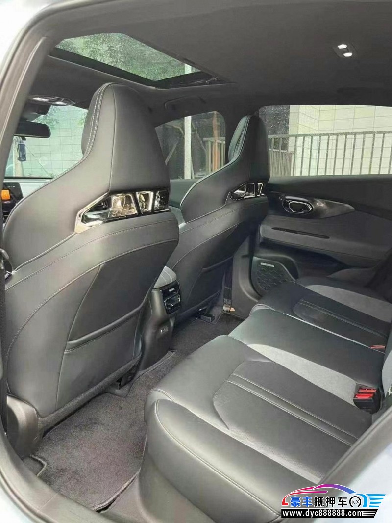 24年传祺影豹轿车抵押车出售