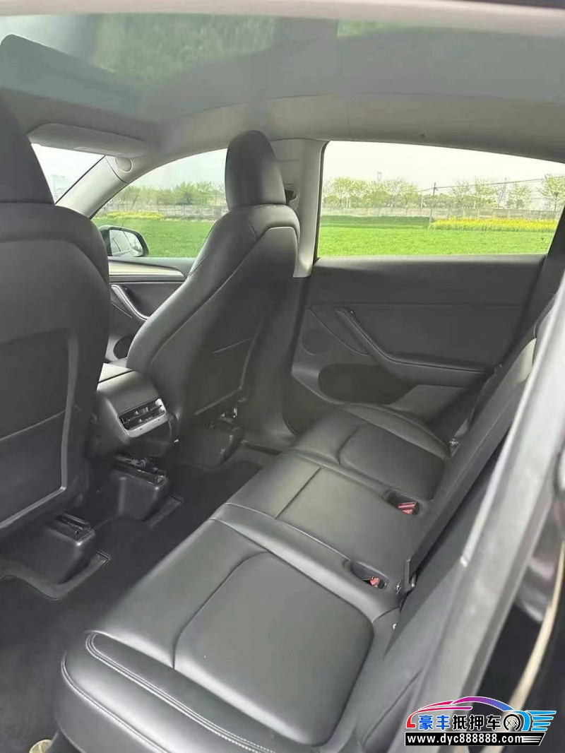 22年特斯拉Model Y轿车抵押车出售