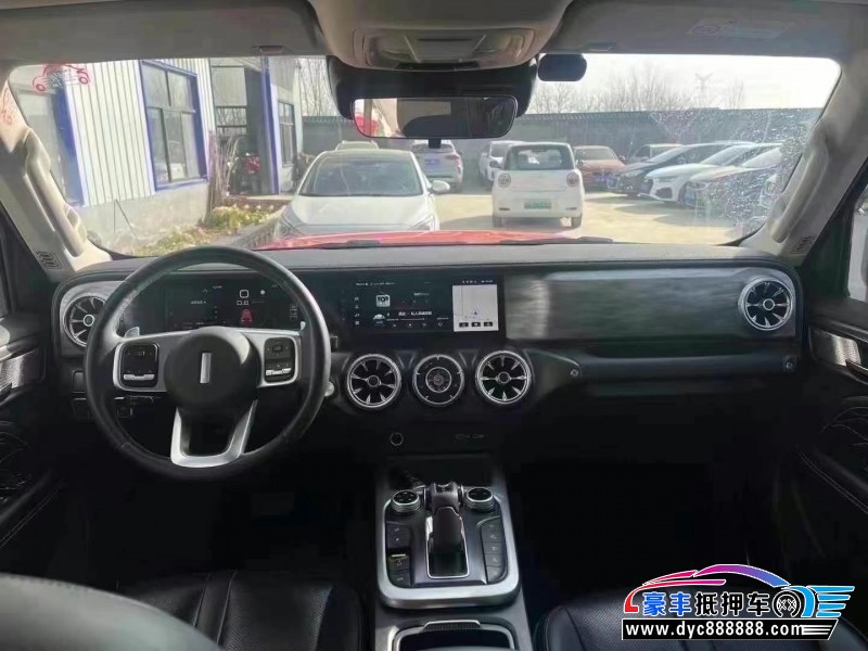 20年WEY坦克300轿车抵押车出售