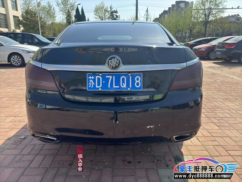 15年别克君越轿车抵押车出售