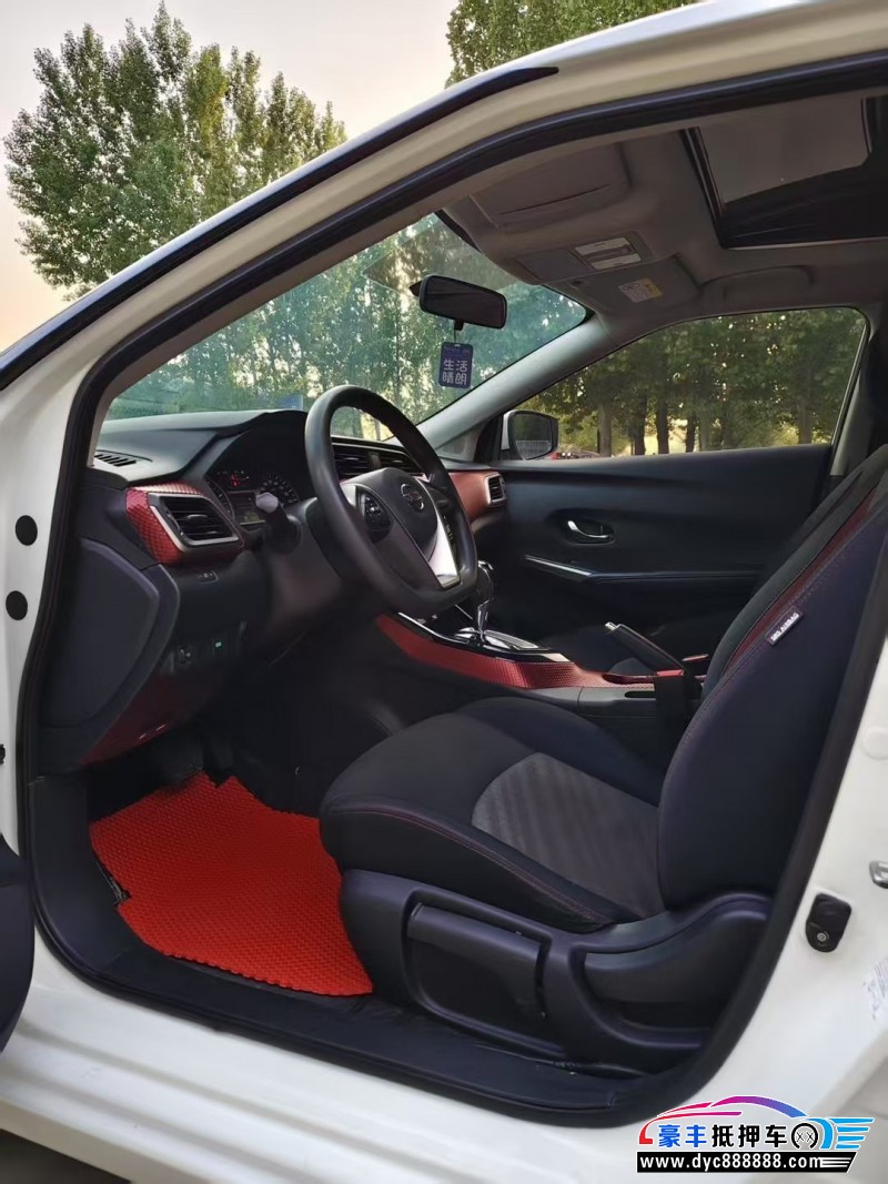 19年日产蓝鸟轿车抵押车出售