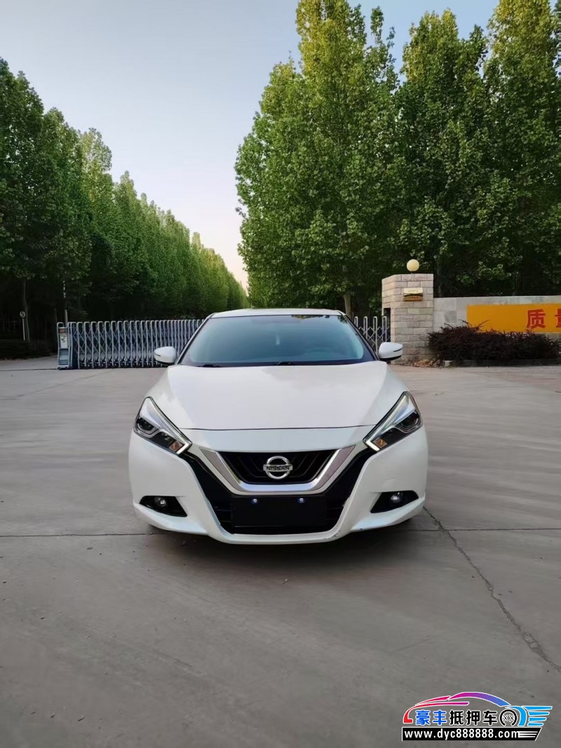 19年日产蓝鸟轿车抵押车出售