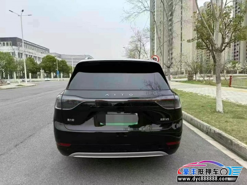 24年华为问界轿车抵押车出售